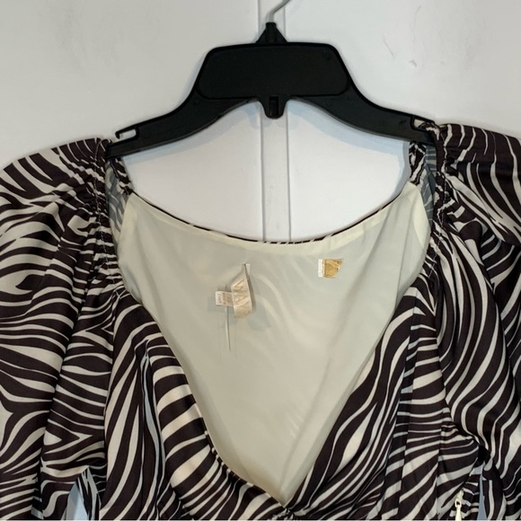 WAYF Heartbreaker Smock Waist Blouse in Espresso Zebra - Picture 5 of 13